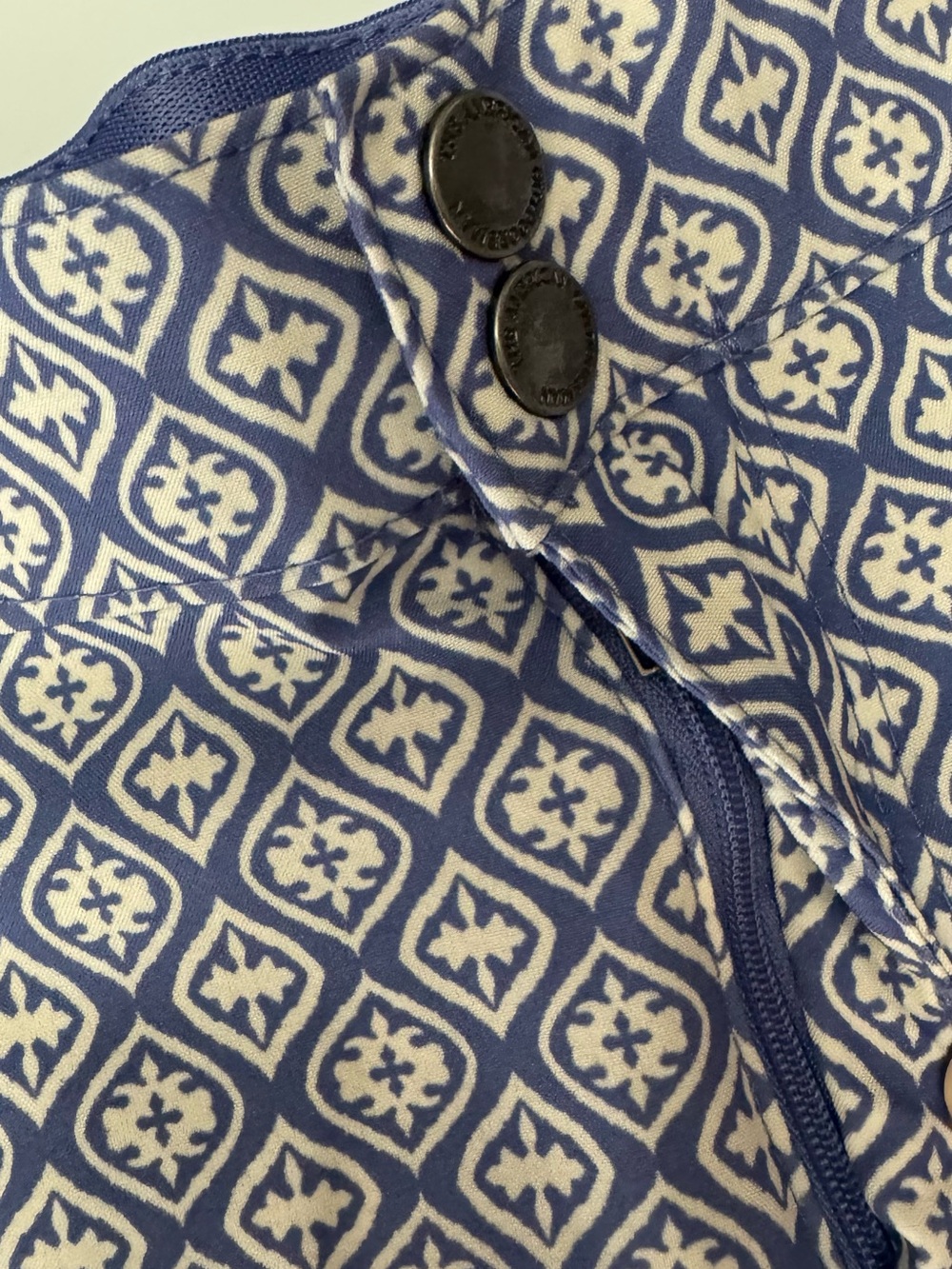 Women's Patterned Shorts - Picture 3 of 12